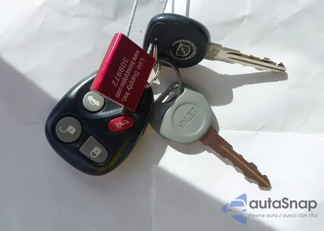 2005 Cadillac Deville Livery z USA, uszkodzony, nr VIN 1G6KD54Y25U204554